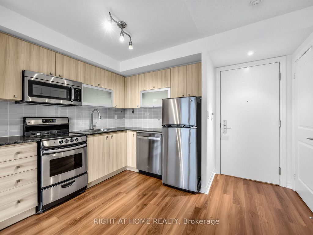 Photo of 2015 Sheppard Avenue E #318, Toronto, ON M2J 0B3 (MLS # C12907218)