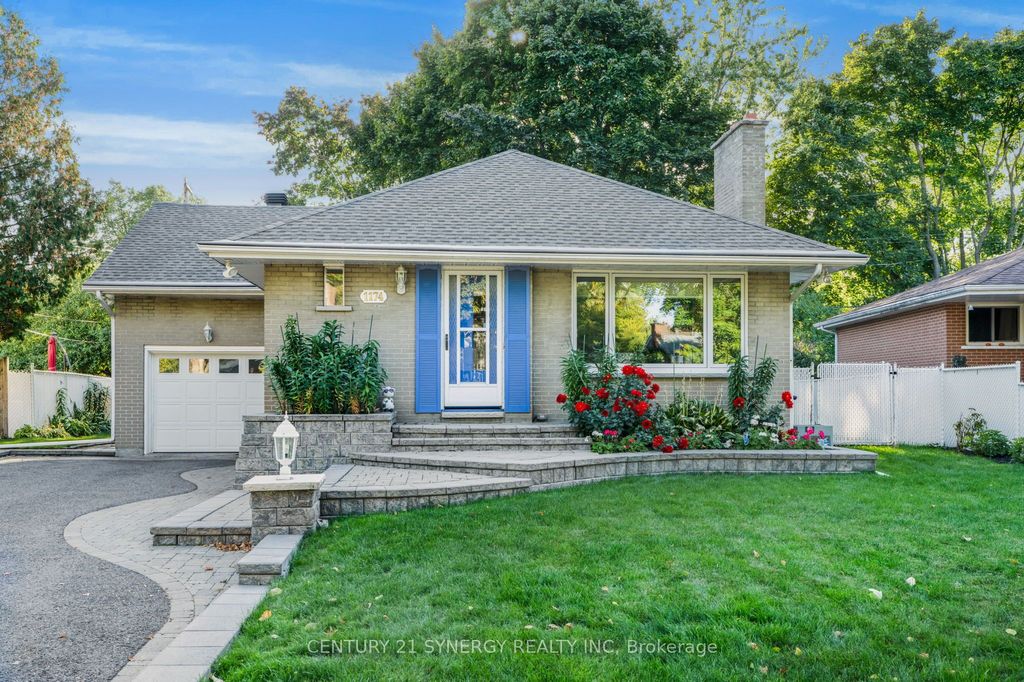 Photo of 1174 Greyrock Crescent, Belair Park - Copeland Park and Area, ON K2C 2A4 (MLS # X12446647)