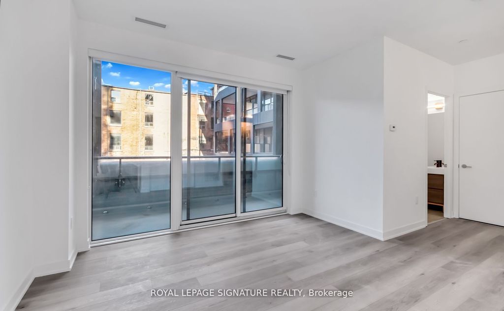 Photo of 9 Tecumseth Street #403, Toronto, ON M5V 3G4 (MLS # C12838138)