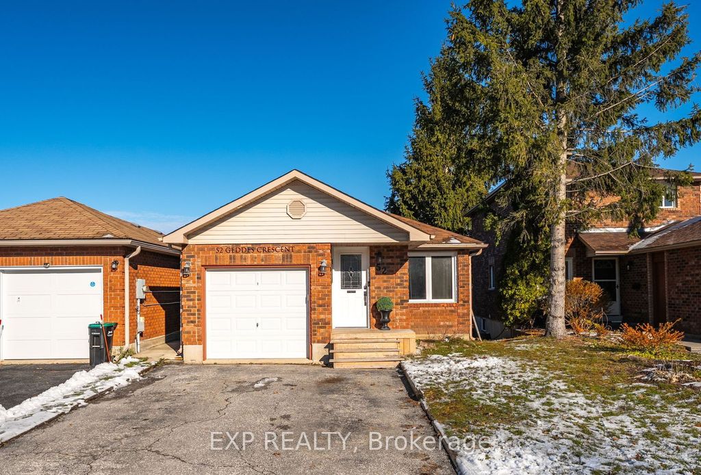 Photo of 52 Geddes Crescent, Barrie, ON L4N 7B2 (MLS # S12565416)