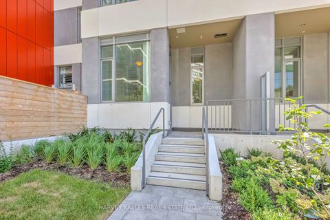 Photo of 25 Holly Street #TH110, Toronto, ON M4S 0E3 (MLS # C12484009) Photo of 25 Holly Street #TH110, Toronto, ON M4S 0E3 (MLS # C12484009)