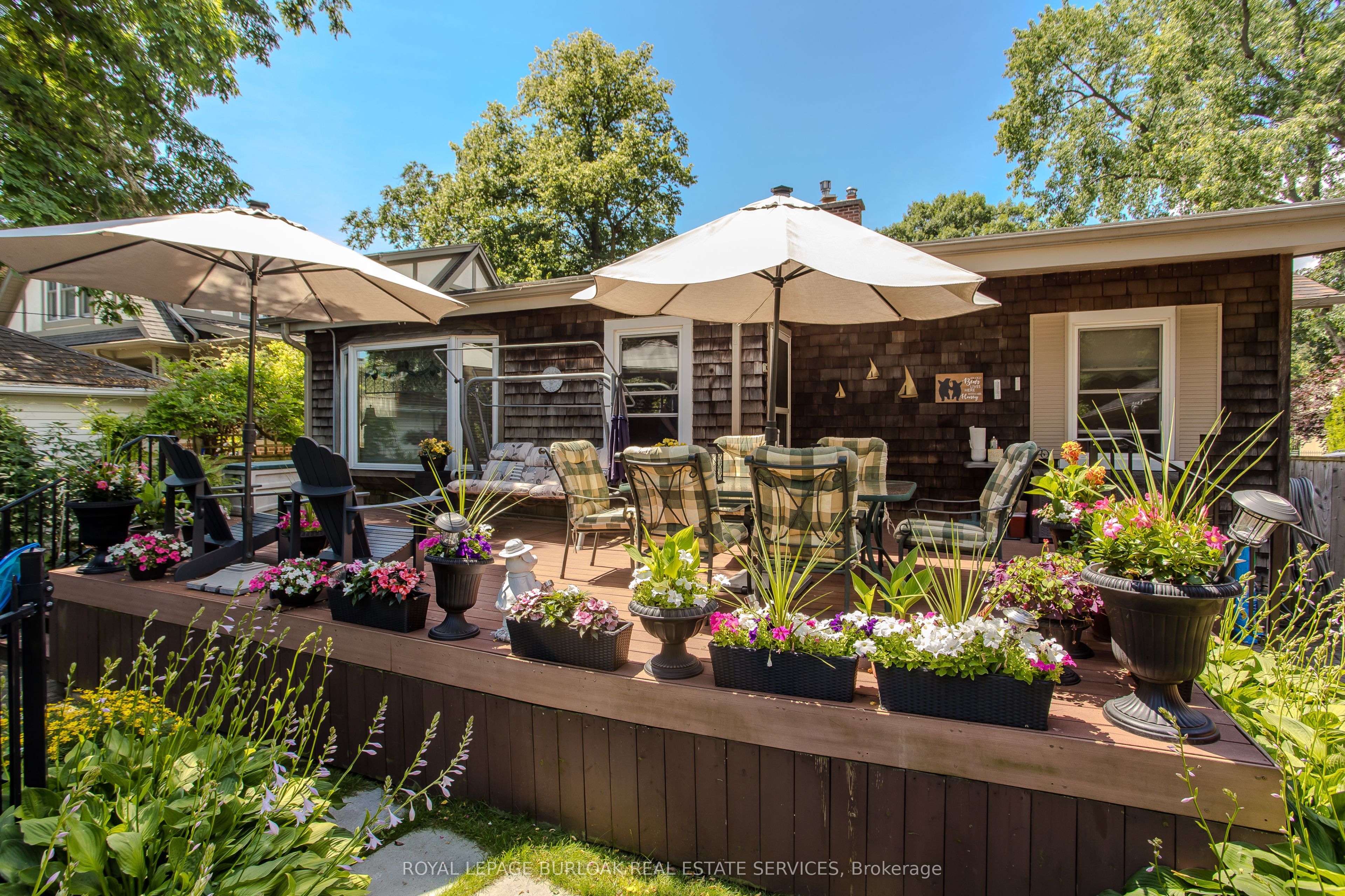 569 Locust Street