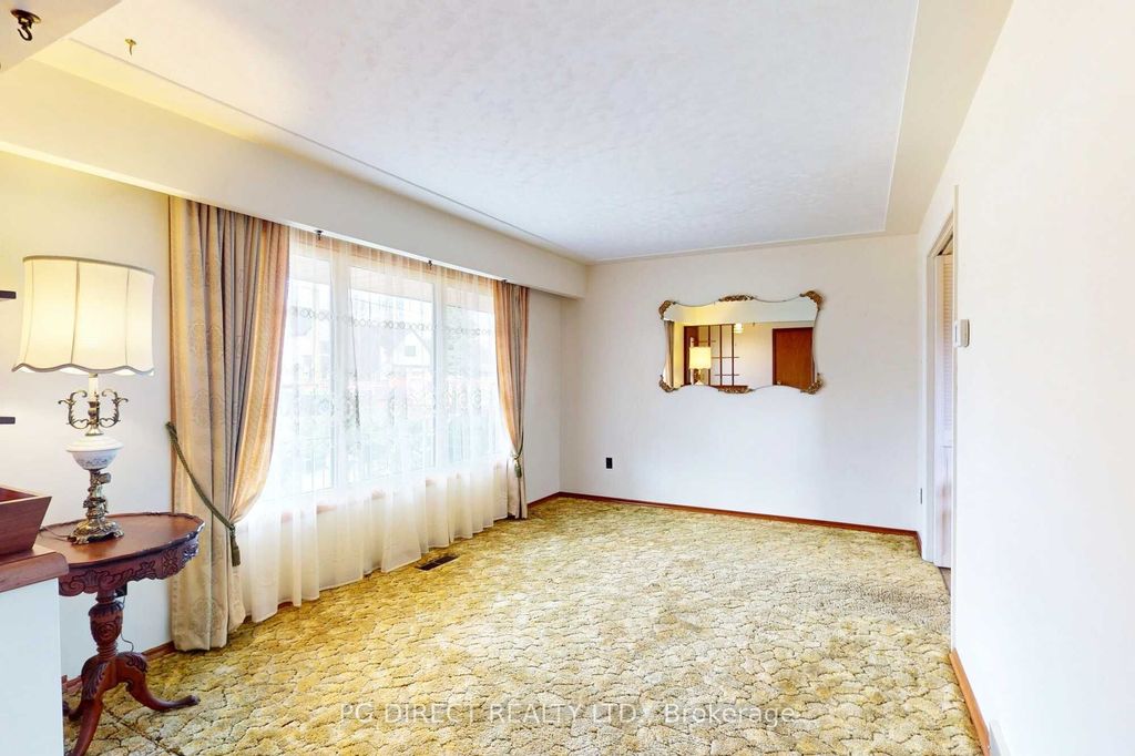 Photo of 40 Ridgeway Avenue, Guelph, ON N1L 1G8 (MLS # X12893108)