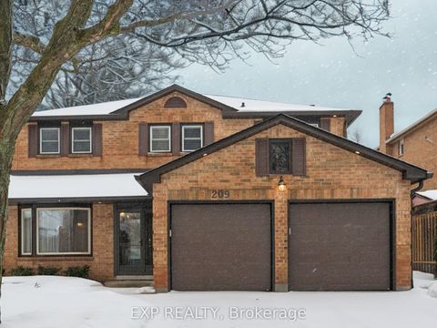 Property photo of 209 nottingham drive, oakville, ON l6h 4h7