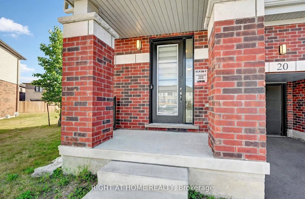 Photo of 15 Blacklock Street #20, Cambridge, ON N1S 0E6 (MLS # X14126948)