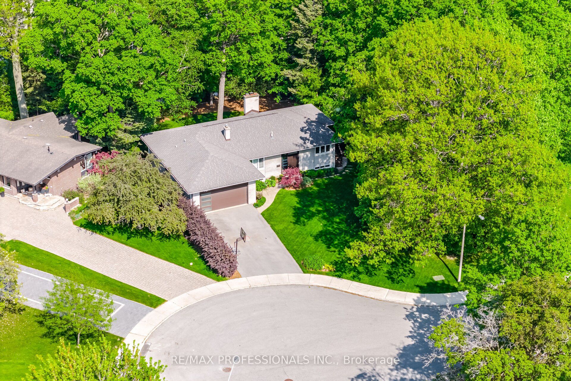 10 Cosway Court