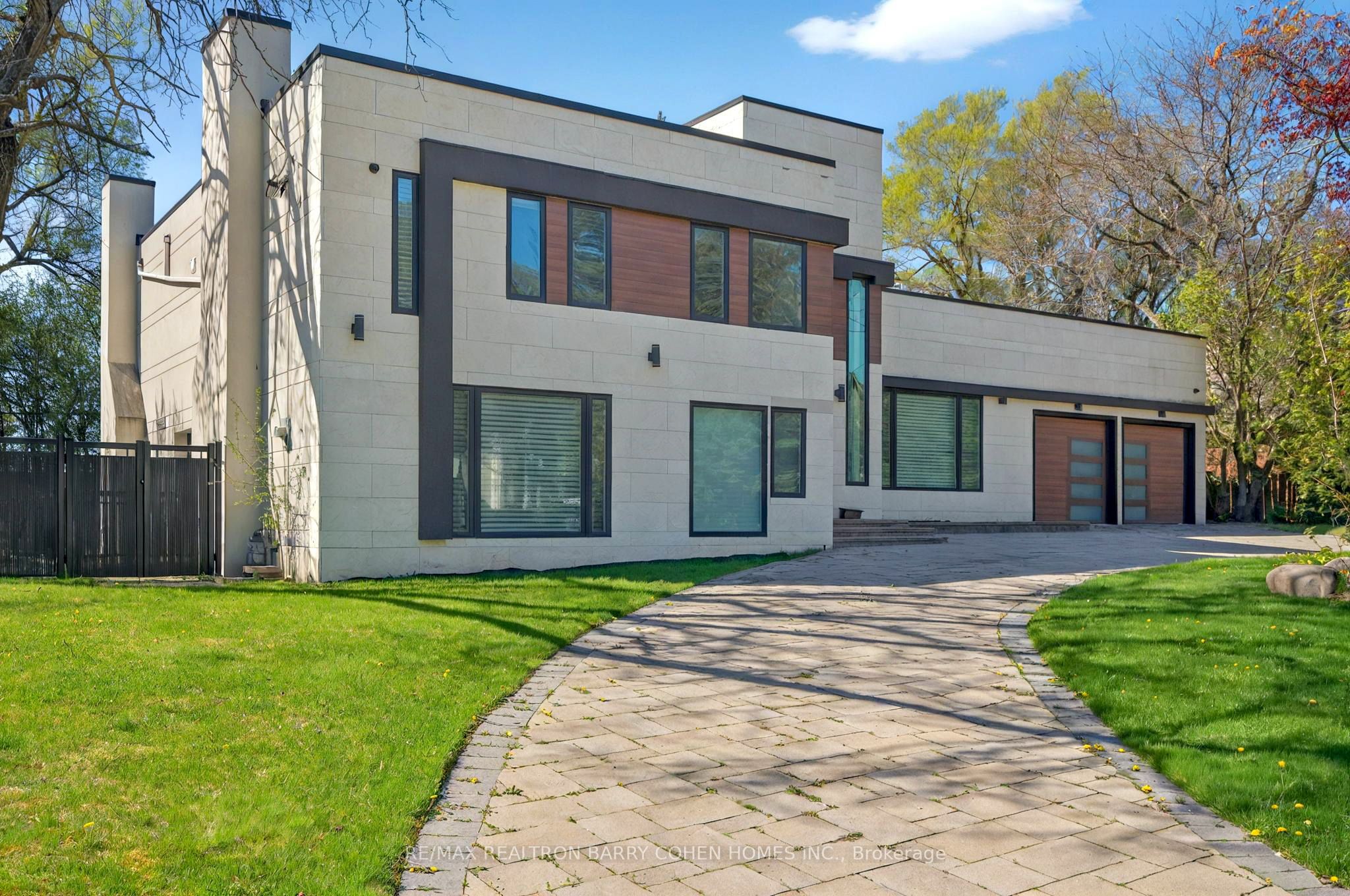 41 Suncrest Drive