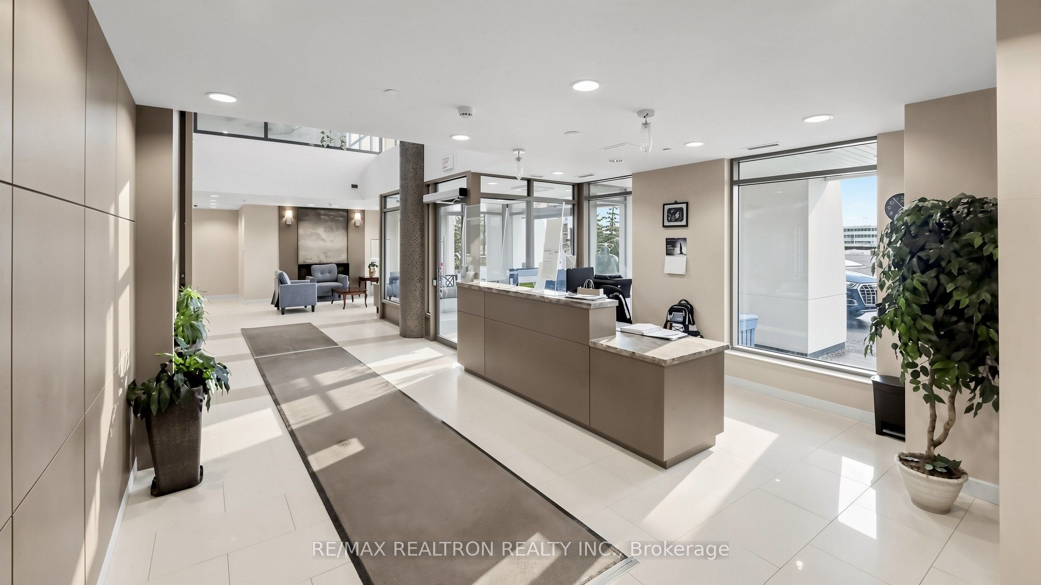 75 Norman Bethune Avenue 108