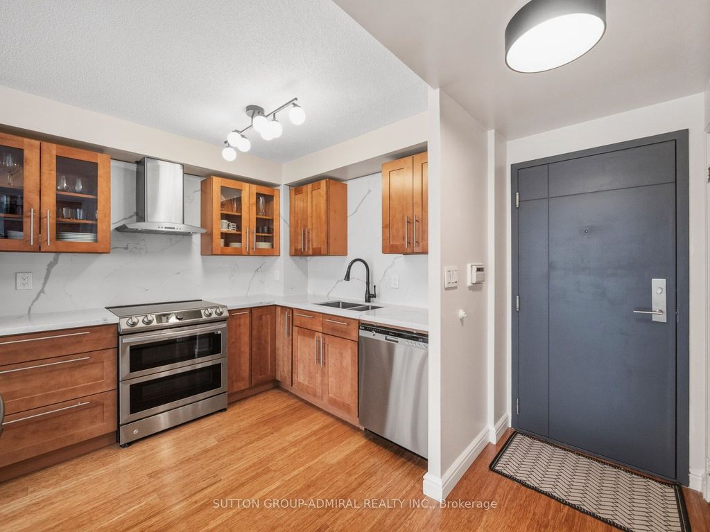 Photo of 2267 Lake Shore Boulevard W #723, Toronto, ON M8V 3X2 (MLS # W13077600)