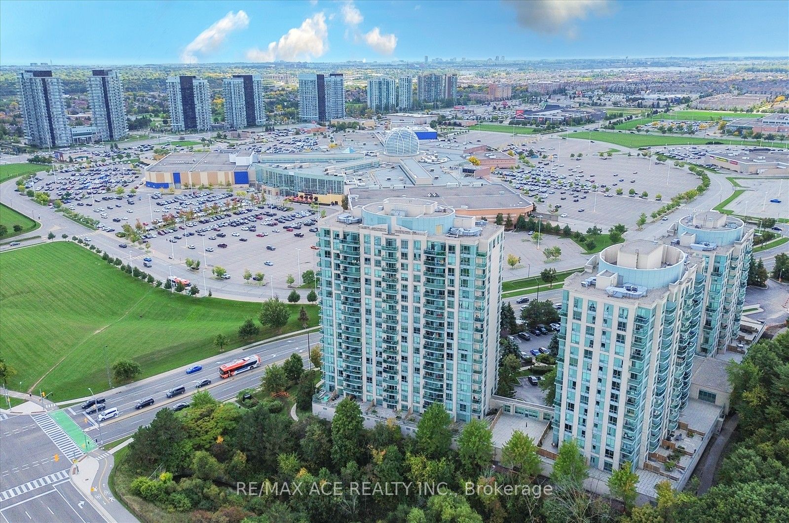 2545 Erin Centre Boulevard 1803