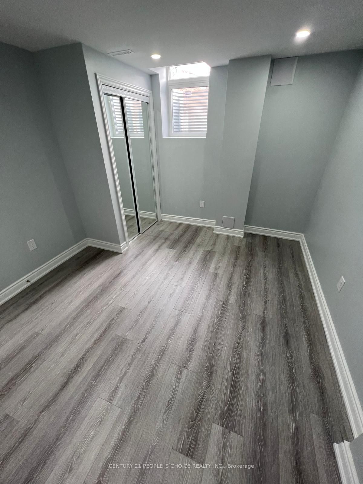 11 Daleridge Crescent (Bsmt) 2