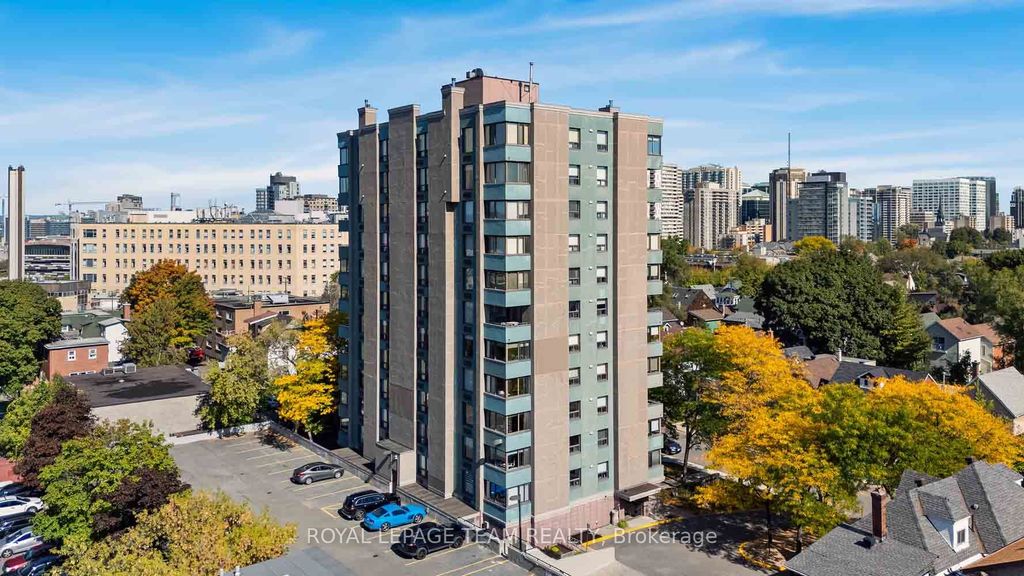 Photo of 40 ARTHUR Street #303, West Centre Town, ON K1R 7T5 (MLS # X12440465)