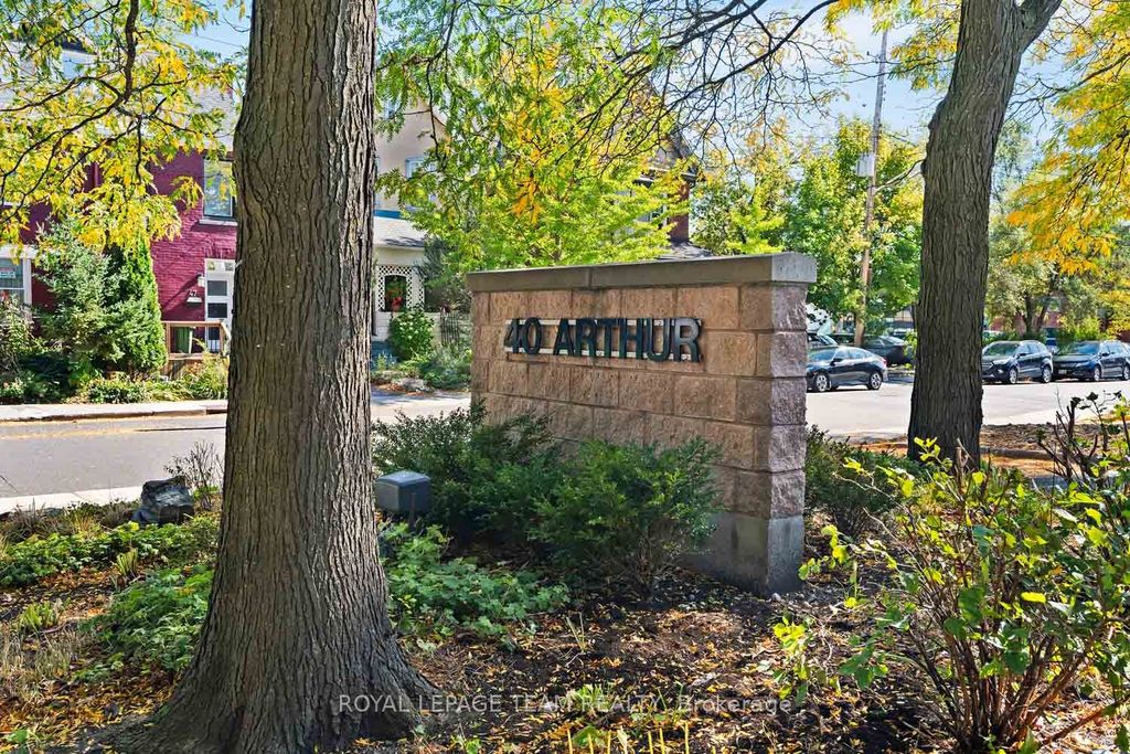 Photo of 40 ARTHUR Street #303, West Centre Town, ON K1R 7T5 (MLS # X12440465)