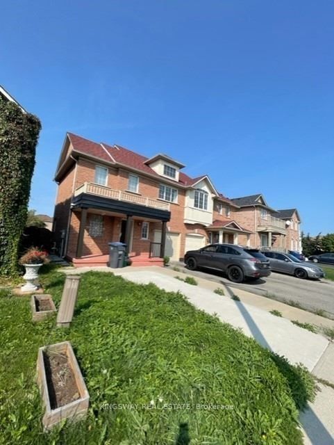 8 Blue Whale Boulevard
