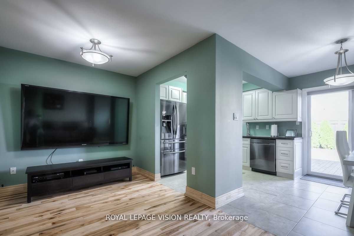 227 Stonebriar Drive