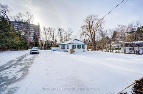 119 Robinson Street Markham ON L3P 1P2