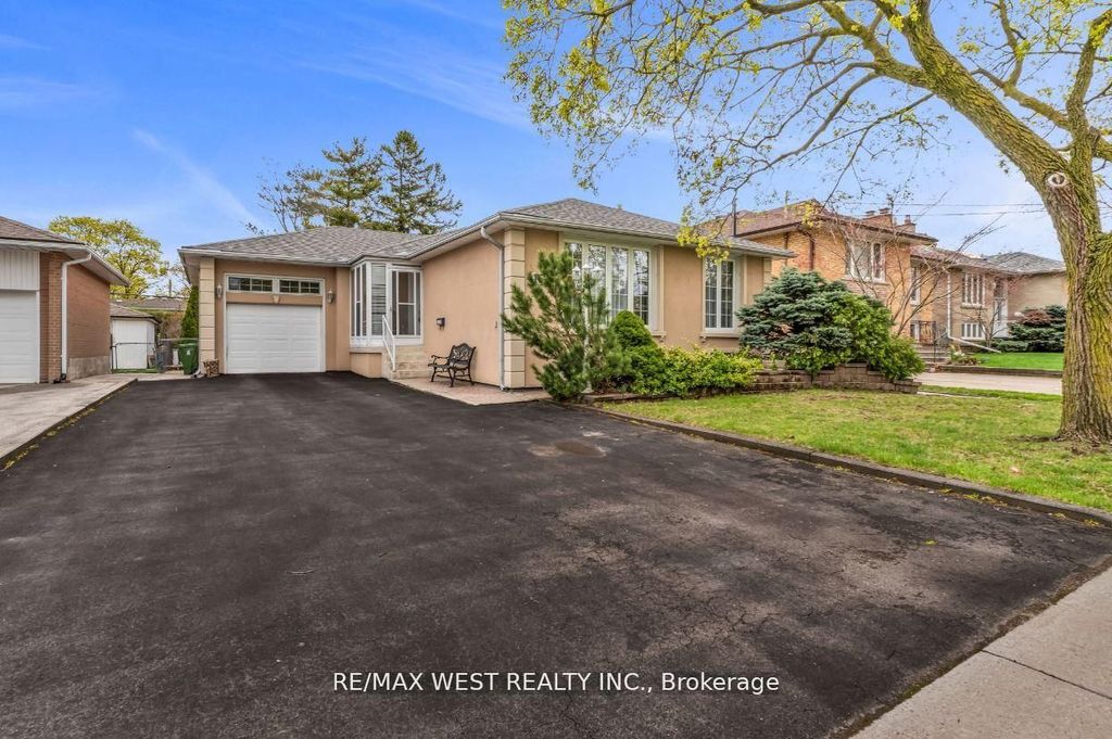 Photo of 15 Breadner Drive, Toronto, ON M9R 3M3 (MLS # W12380700)