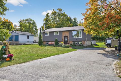 Photo of 10 Conder Drive, Oro-Medonte, ON L0K 1E0 (MLS # S12473922)