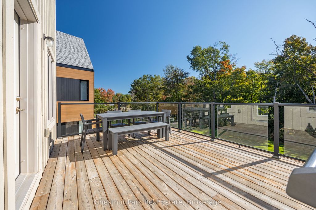 Photo of 45 Rockmount Crescent, Gravenhurst, ON P1P 0A6 (MLS # X12867940)