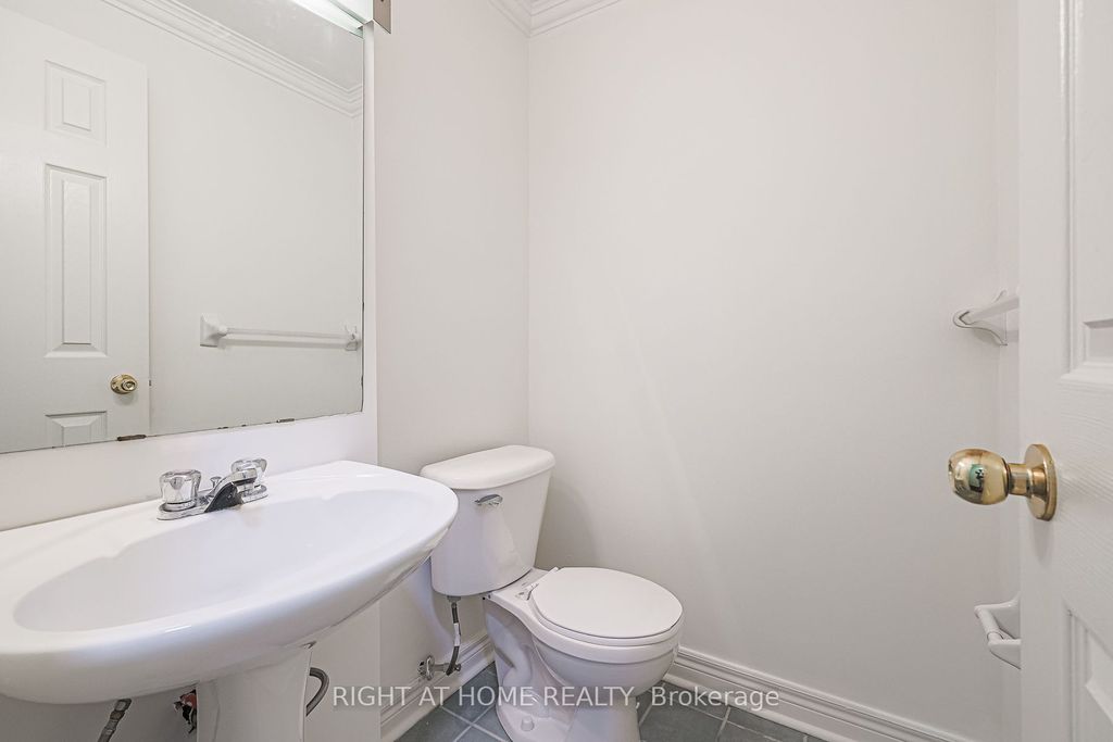 Photo of 760 Lawrence Avenue W #78, Toronto, ON M6A 3E7 (MLS # W12361571)