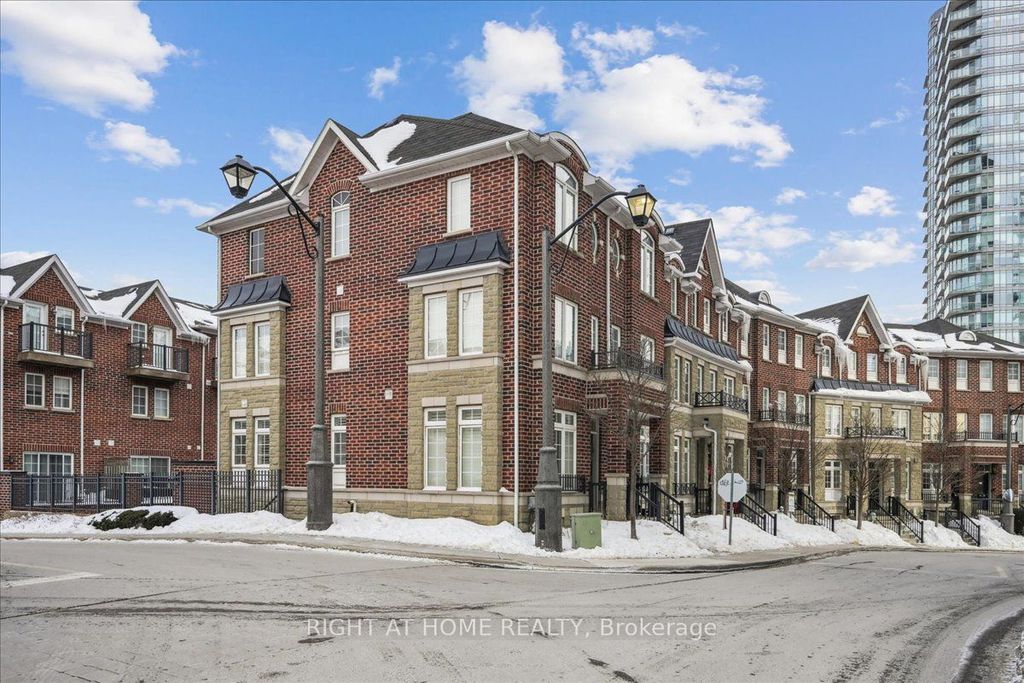 Photo of 101 The Queensway Avenue S #TH 2, Toronto, ON M8Z 0H1 (MLS # W12777274)