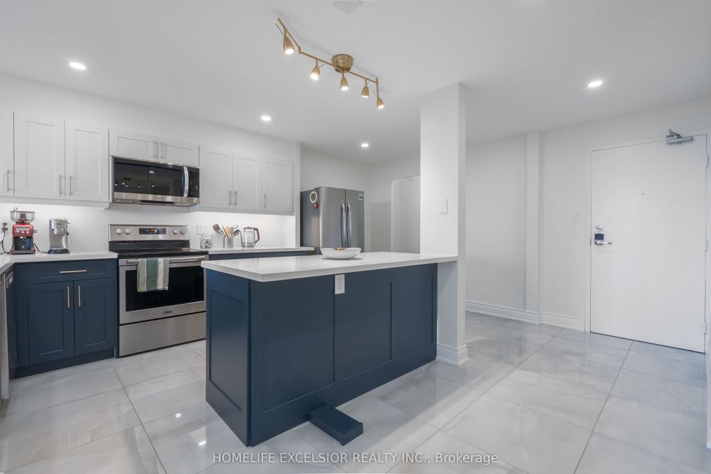 Photo of 236 Albion Road #612, Toronto, ON M9W 6A6 (MLS # W13064738)