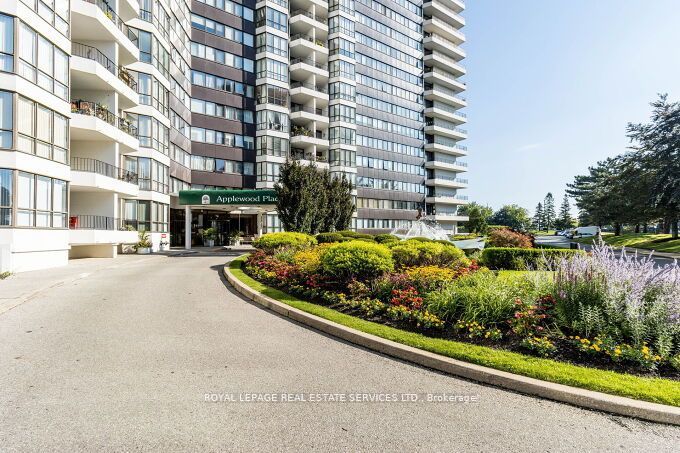 1333 Bloor Street 217