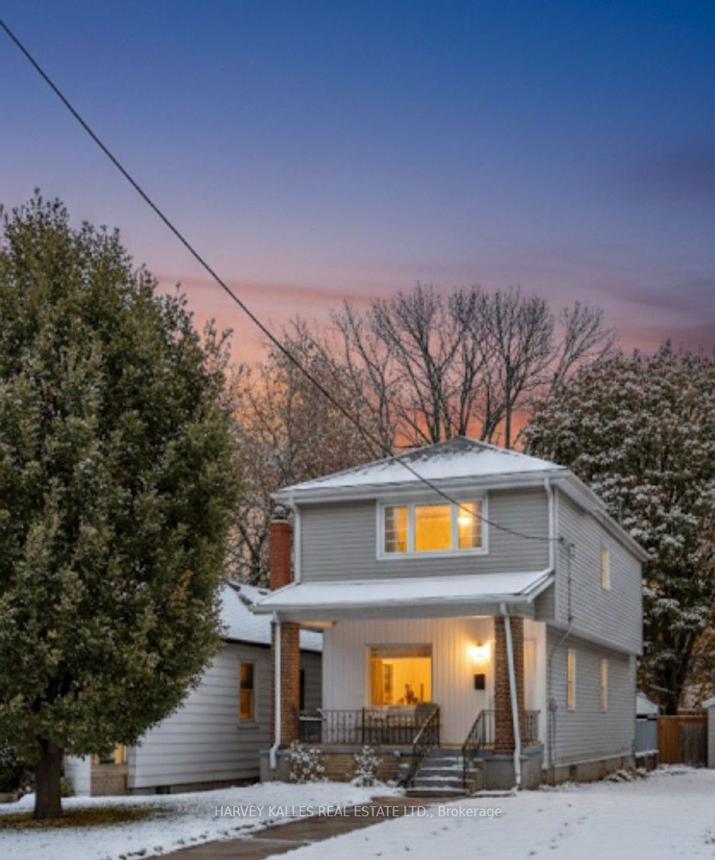 Photo of 139 King Edward Avenue, Toronto, ON M4C 5J7 (MLS # E12787258)