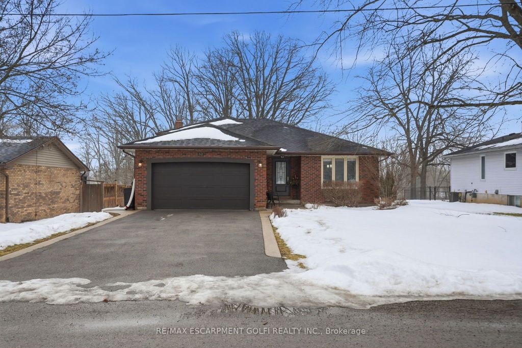 Photo of 52 Winnett Street N, Haldimand, ON N0A 1E0 (MLS # X12799330)