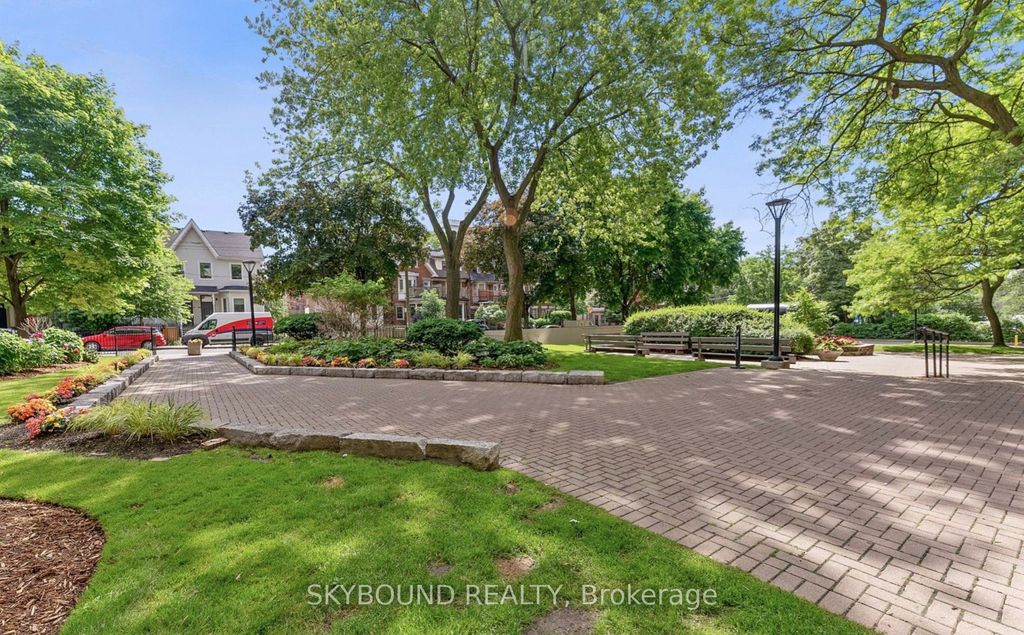 Photo of 40 Homewood Avenue #2417, Toronto, ON M4Y 2K2 (MLS # C12351428)