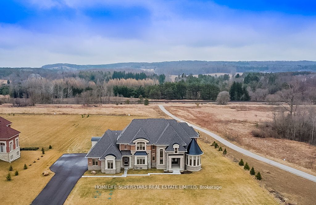 134 AMOS DRIVE Amos Drive