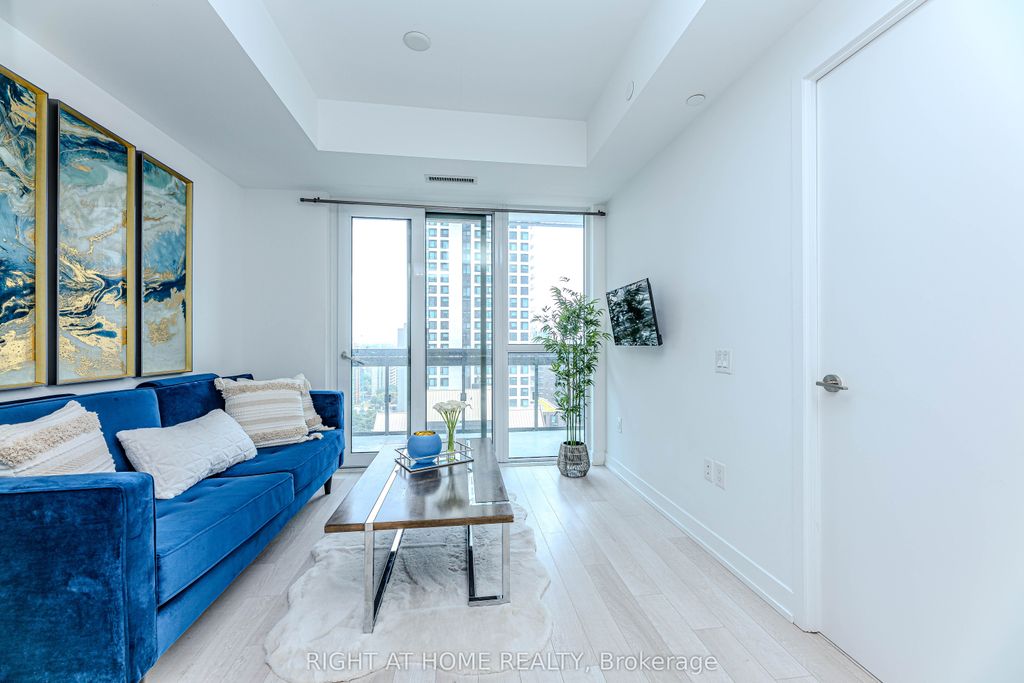 Photo of 39 Roehampton Avenue #1301, Toronto, ON M4P 0G1 (MLS # C12602896)
