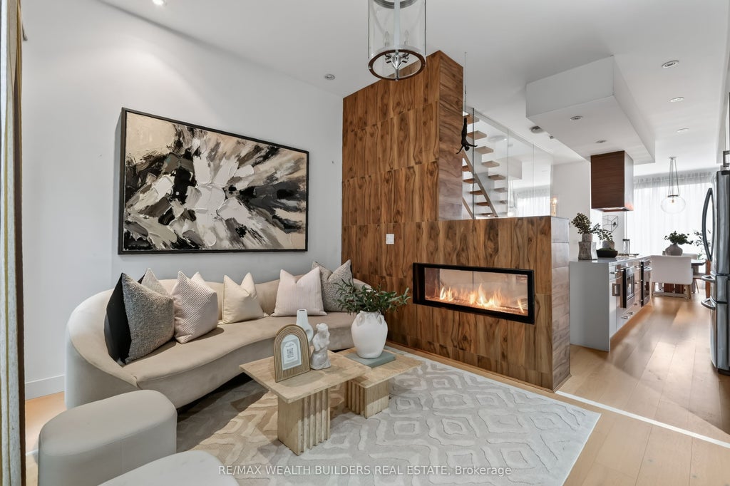 Photo of 837 Broadview Avenue #TH-07, Toronto, ON M4K 2P9 (MLS # E13809466)