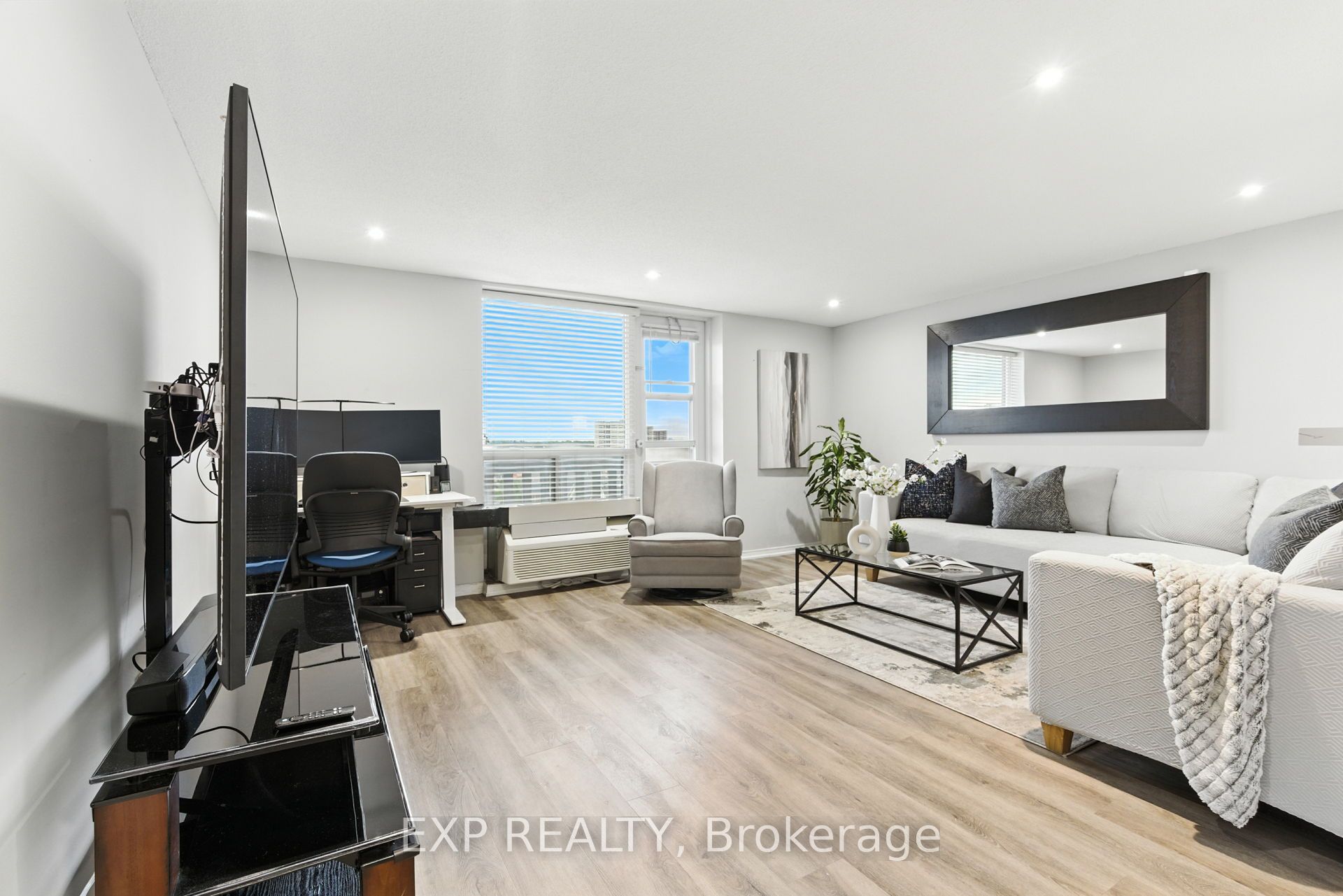 6720 Glen Erin Drive 514