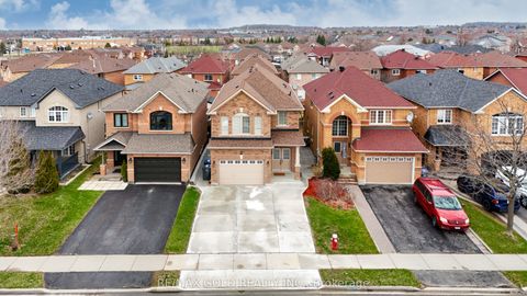 15 Miramar Street Brampton ON L6R 2S7