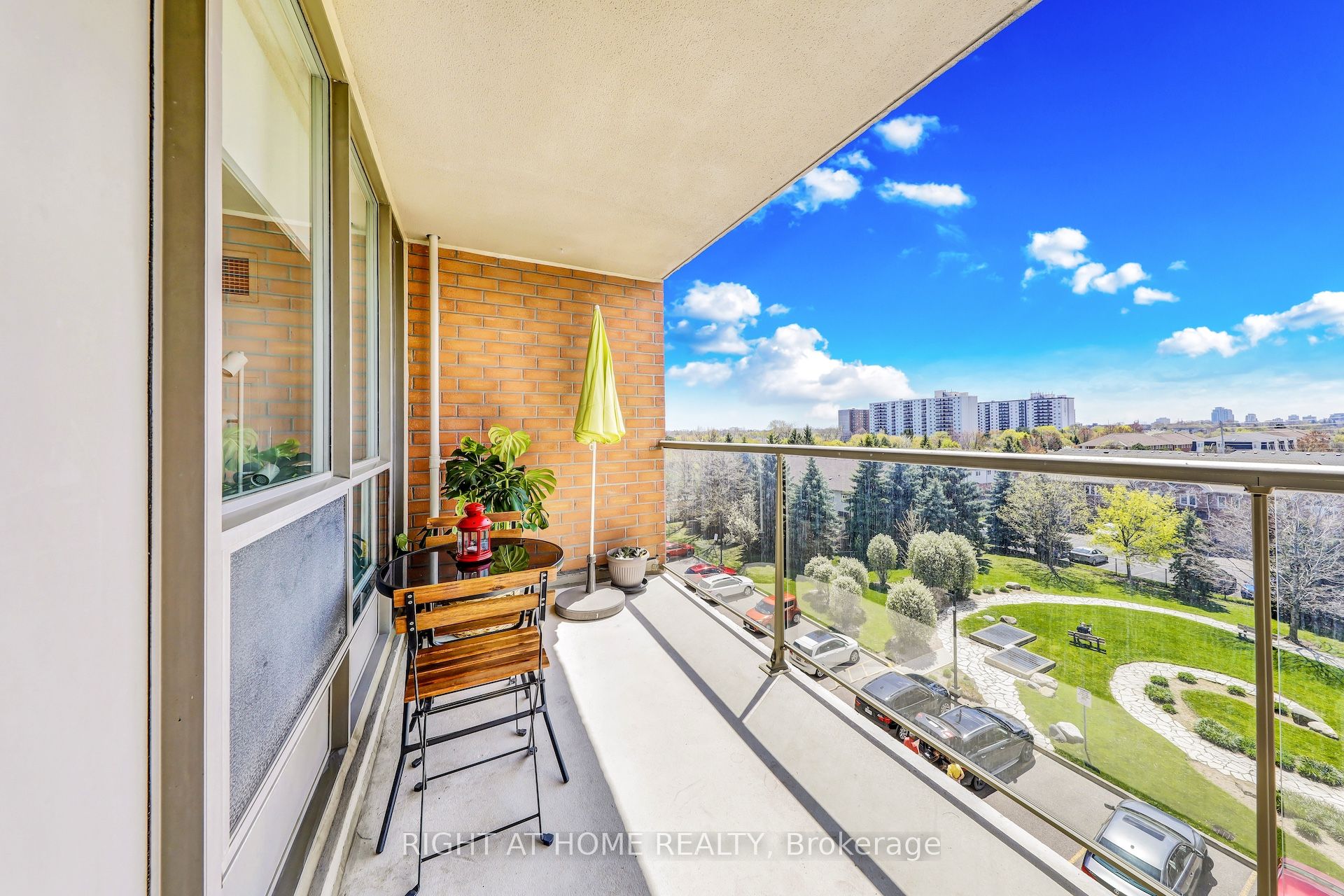 1140 Parkwest Place 502