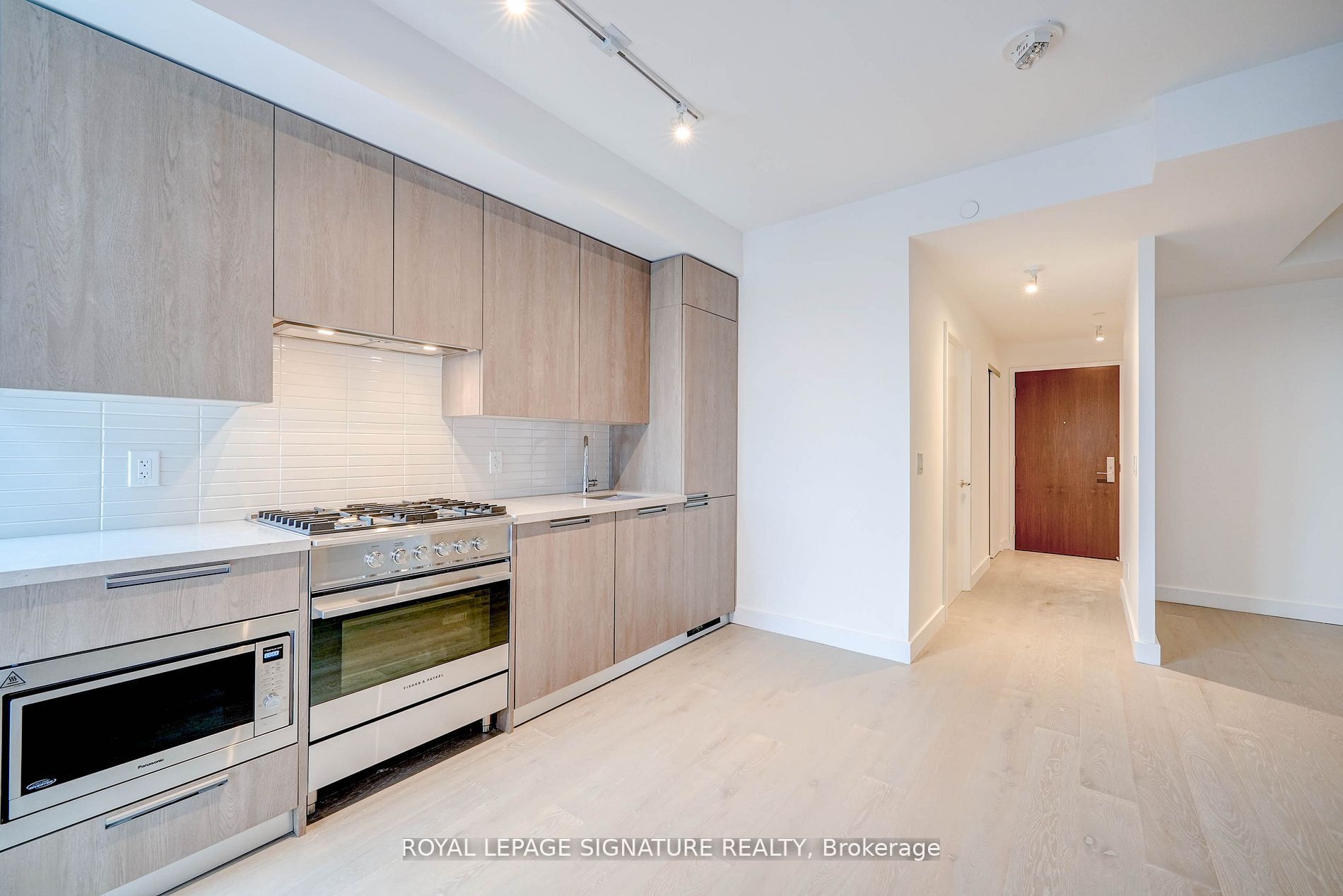 160 Kingsway Crescent 501