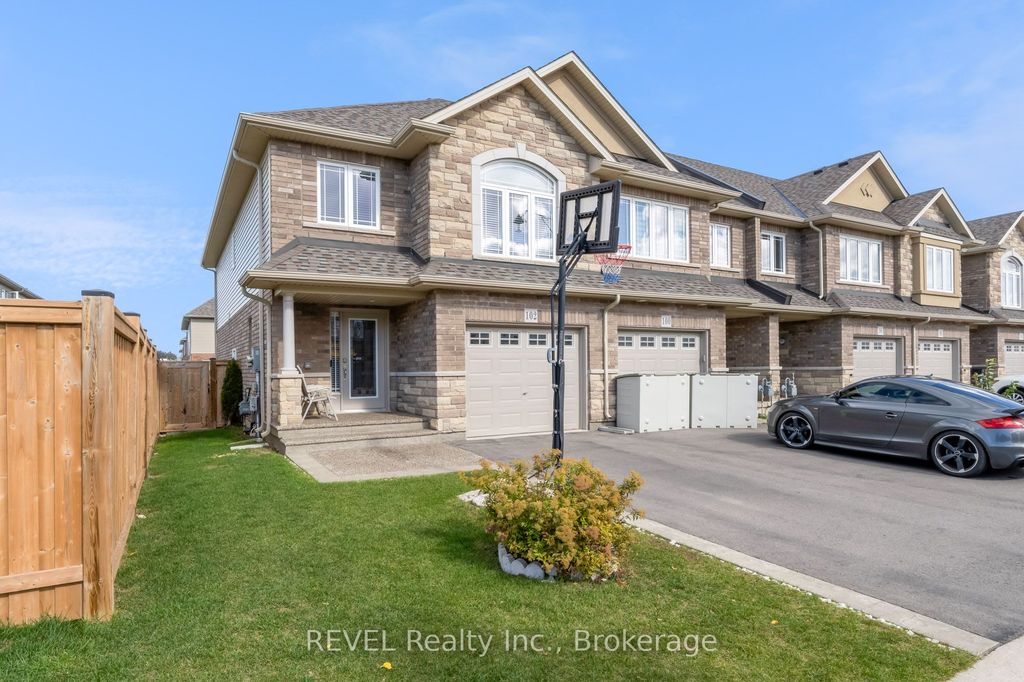Photo of 102 Cittadella Boulevard, Hamilton, ON L8J 3H5 (MLS # X12653658)
