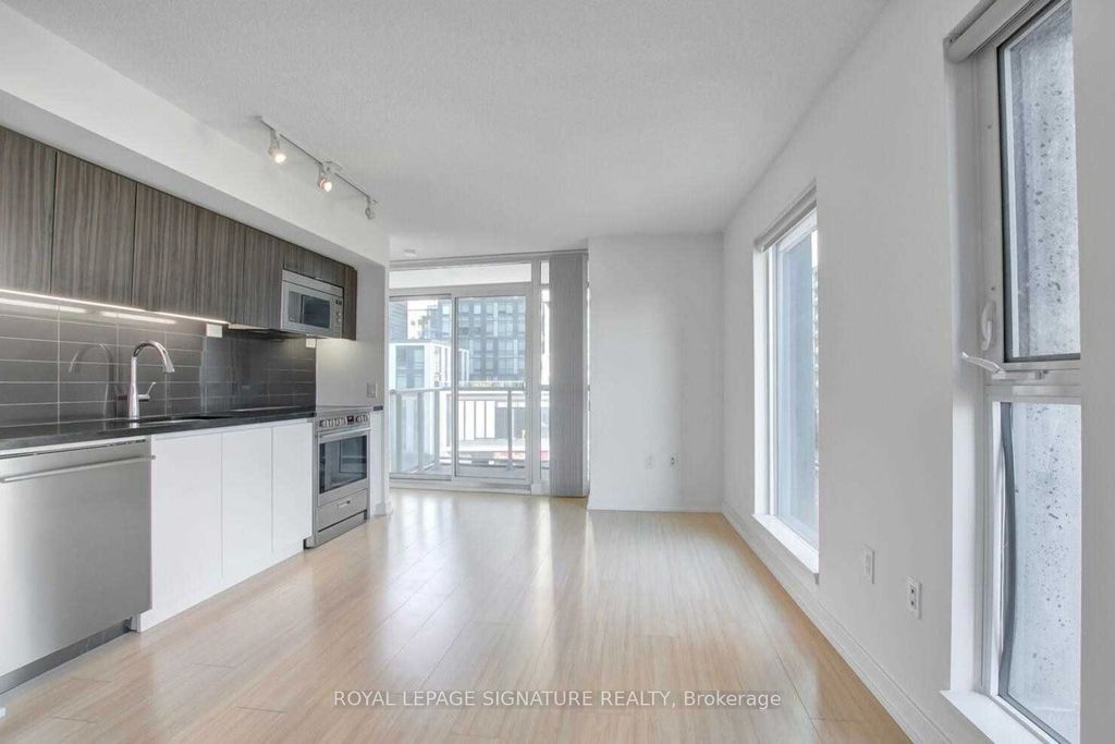 Photo of 85 Queens Wharf Road #520, Toronto, ON M5V 0J9 (MLS # C12527860)