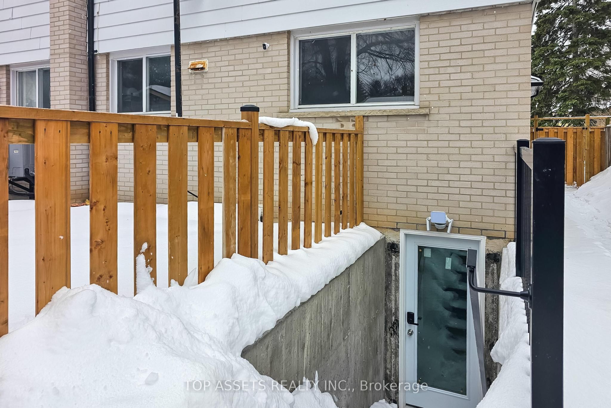 178 Royal Orchard (Basement) Boulevard Basement