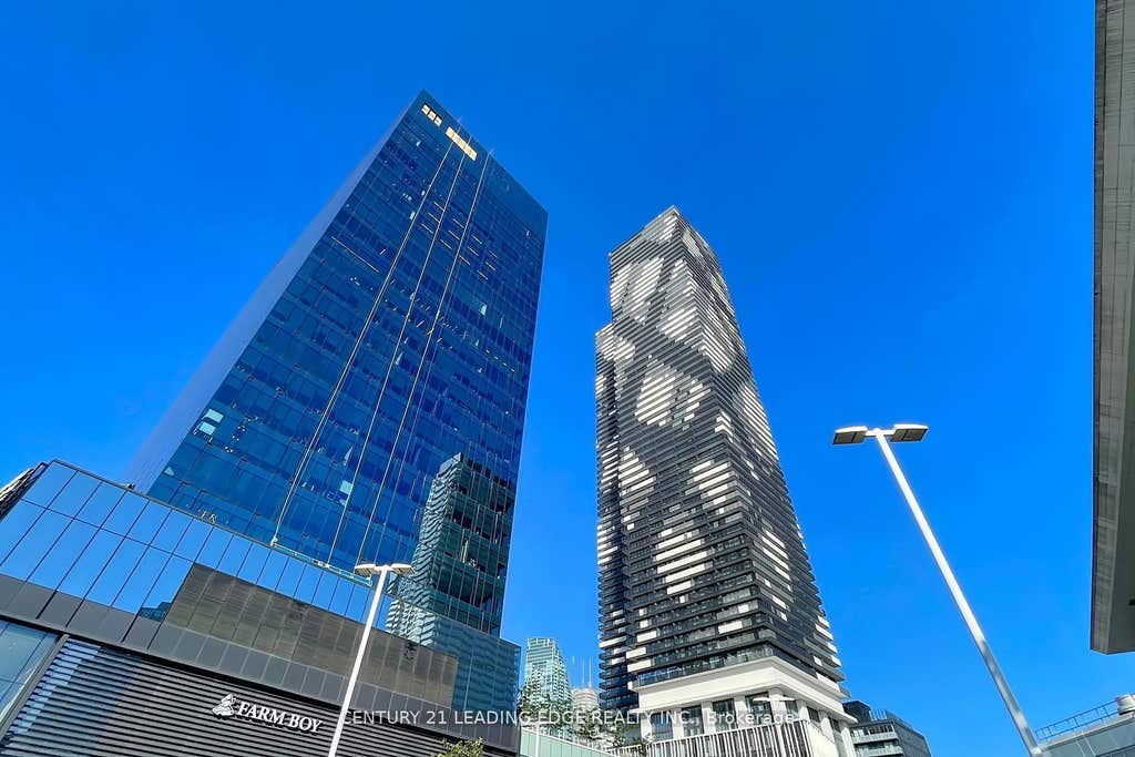 Photo of 138 Downes Street #5909, Toronto, ON M5E 0E4 (MLS # C13229200)