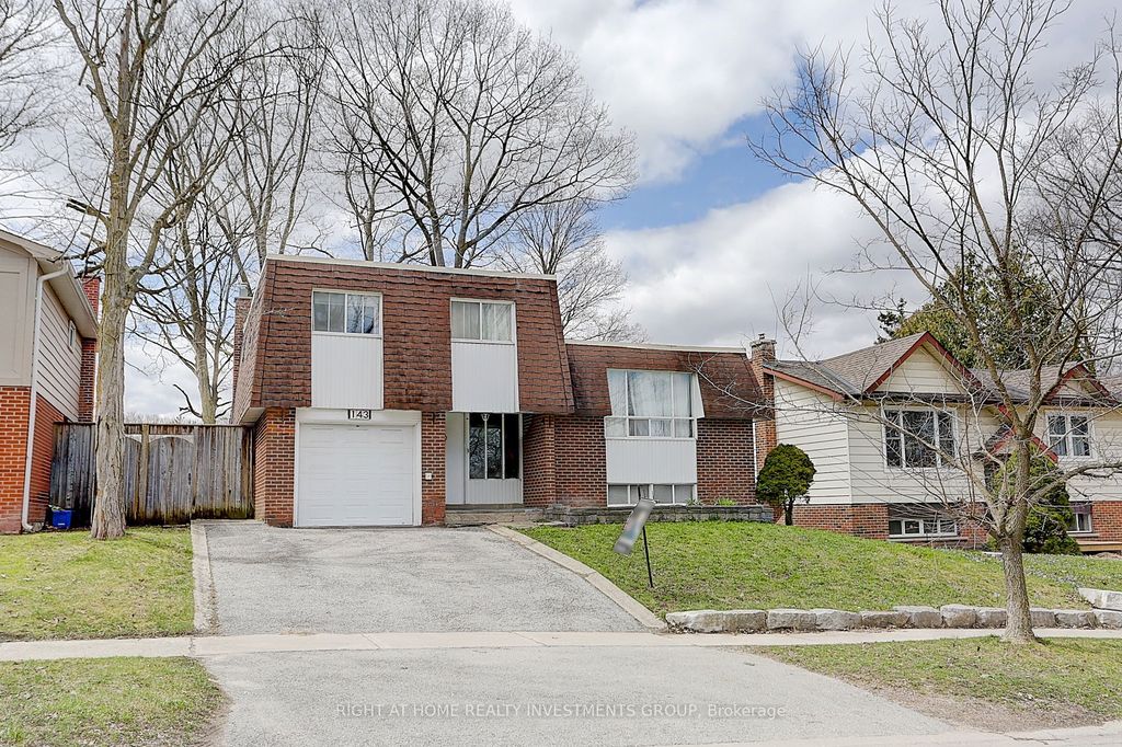 Photo of 143 Springdale Drive, Barrie, ON L4M 4Y1 (MLS # S12969060)