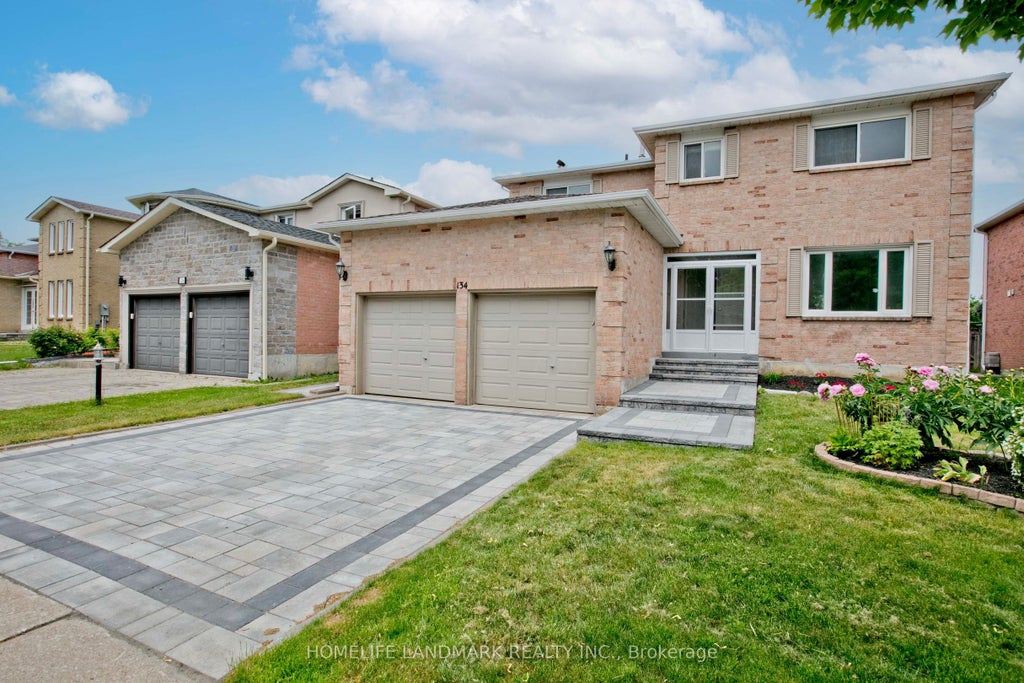 Photo of 134 Cooperage Crescent, Richmond Hill, ON L4C 9L7 (MLS # N13440958)