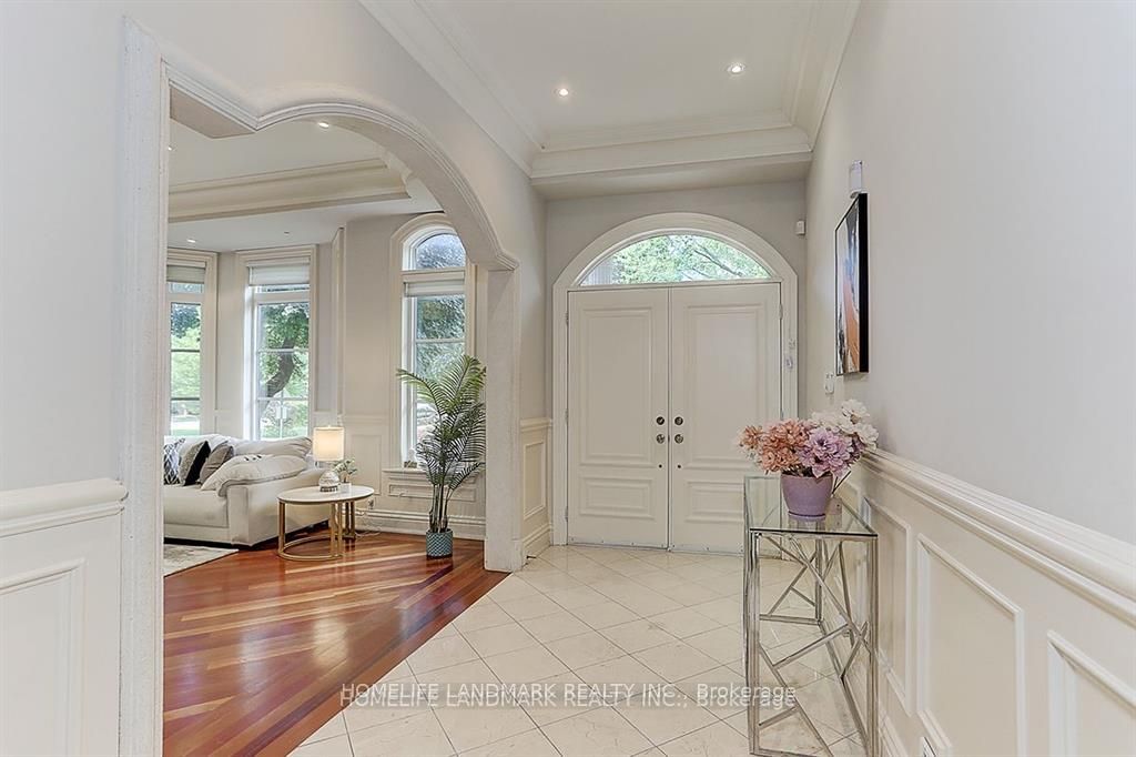 Photo of 34 Moccasin Trail, Toronto, ON M3C 1Y7 (MLS # C12980596)