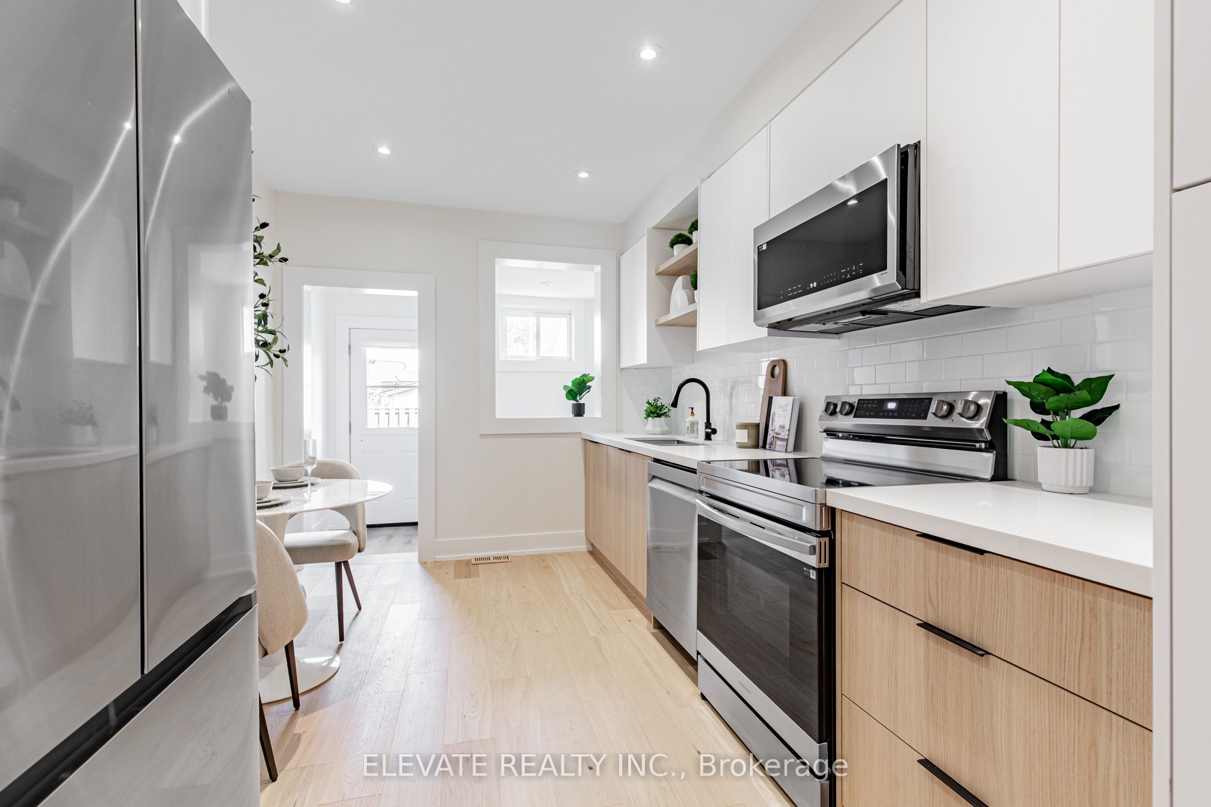 155 St Clarens Avenue 1