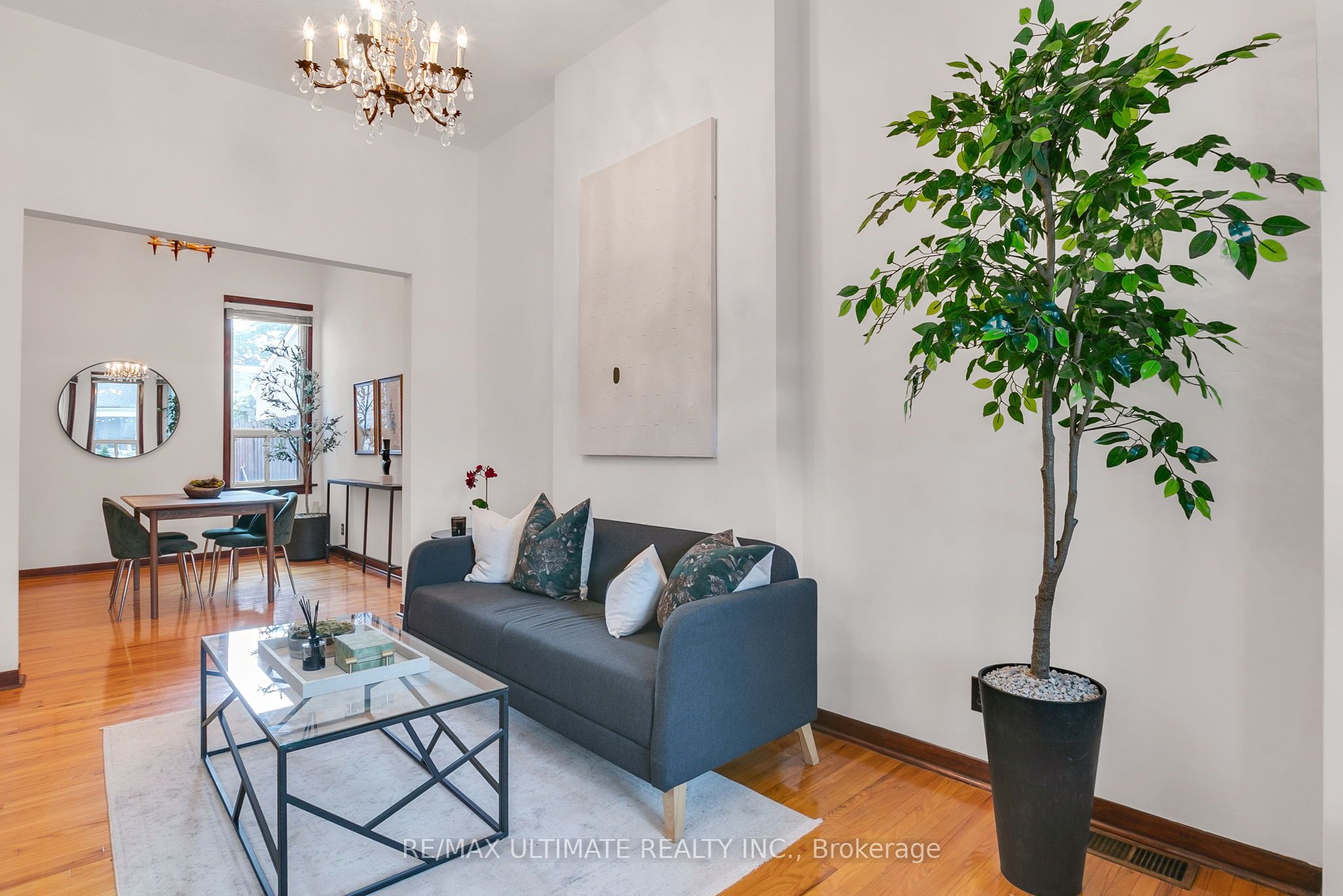 63 Gladstone Avenue