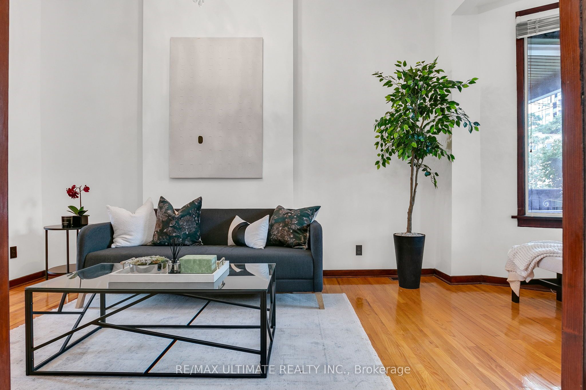 63 Gladstone Avenue