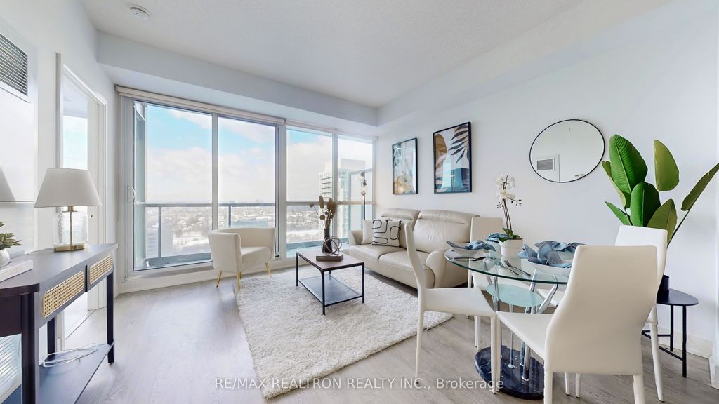 Photo of 30 Roehampton Avenue #3003, Toronto, ON M4P 0B9 (MLS # C12598464)