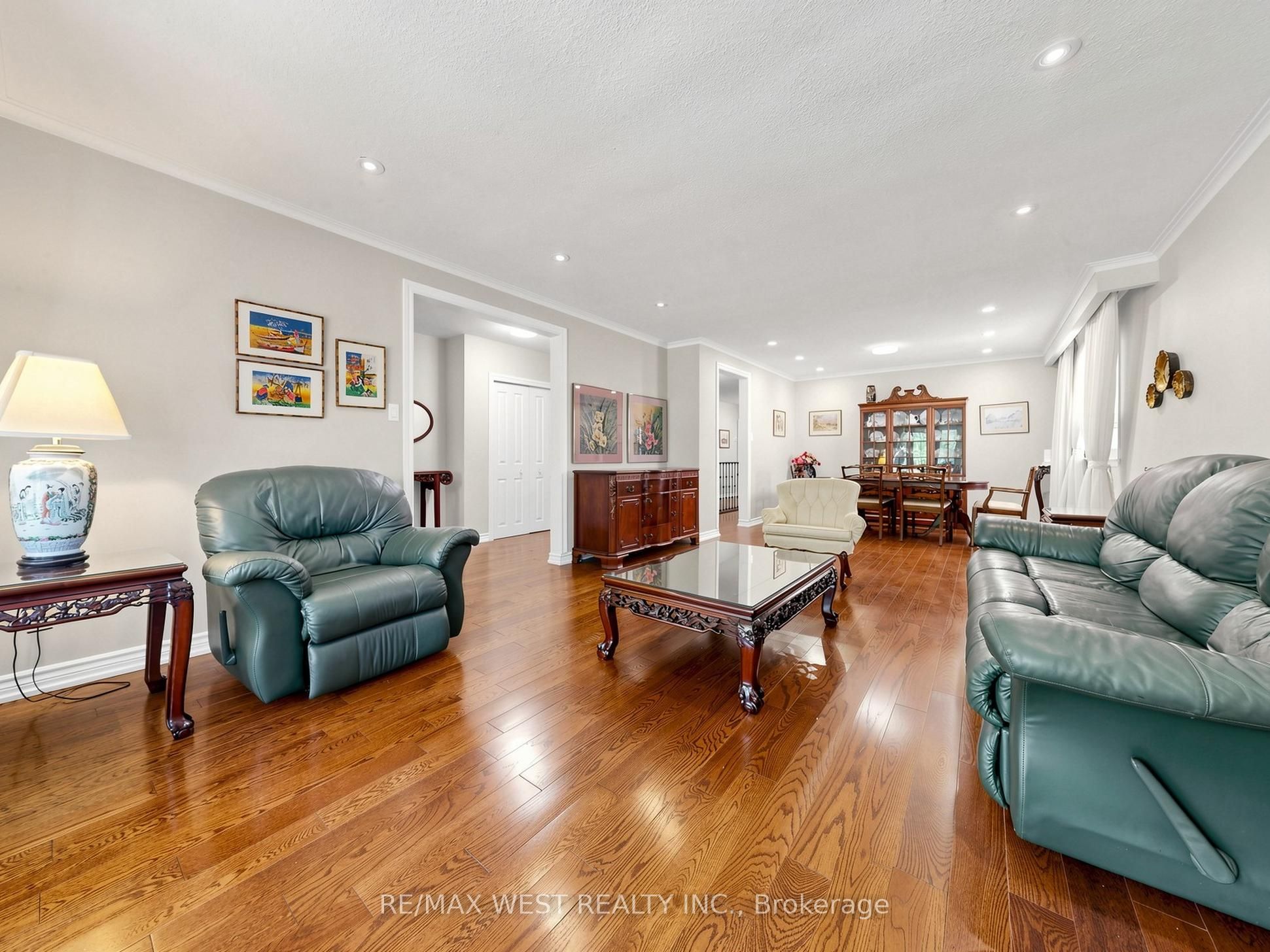 41 Burnview Crescent