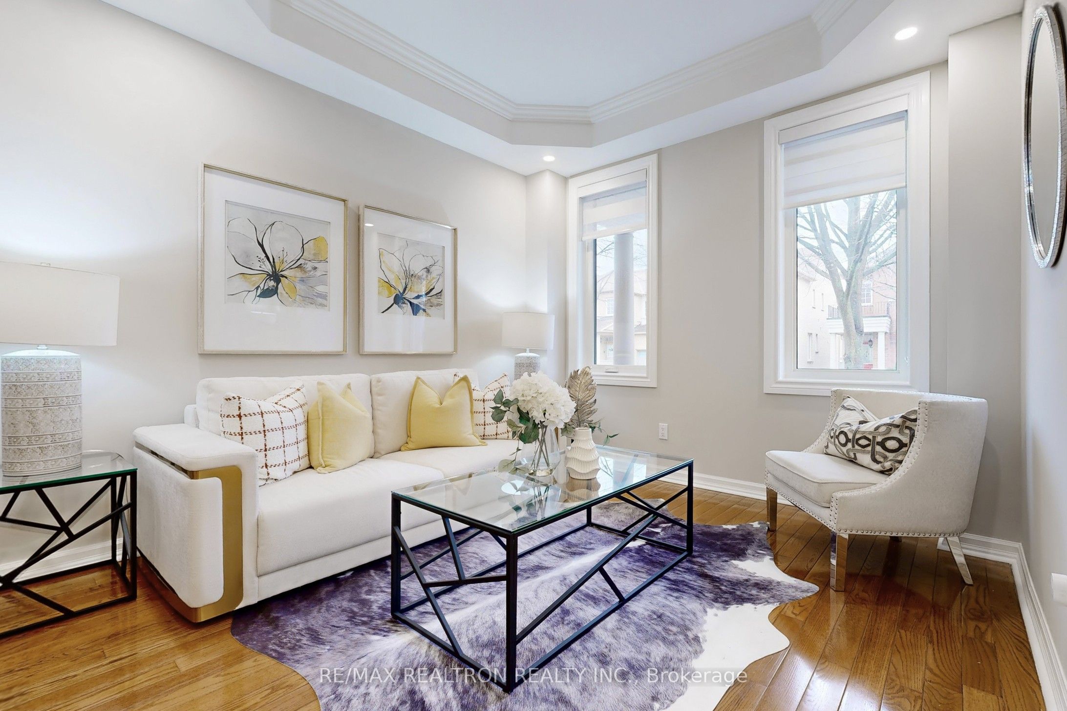 116 Southbrook Crescent